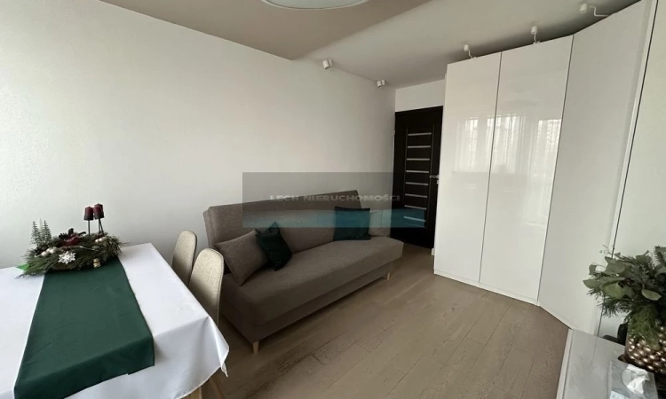 3 pokoje dwustronne na Targówku- METRO | Zdjęcie główne