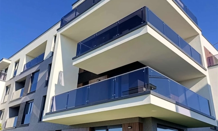 Apartament z tarasem i garażem podziemnym | Zdjęcie główne