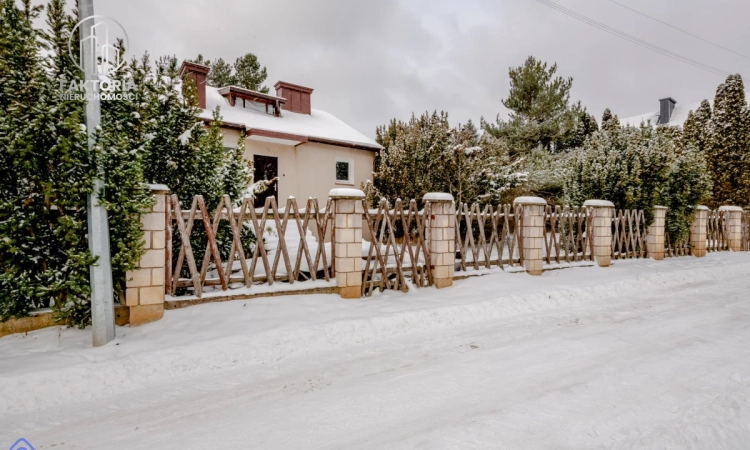 Dom z potencjałem, Księżyno | Zdjęcie główne