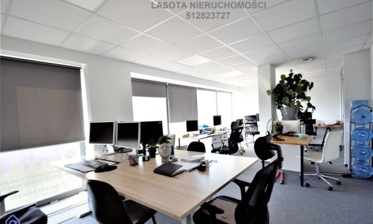Lokal biurowy 135 m2 do wynajęcia Podgórze | Zdjęcie główne