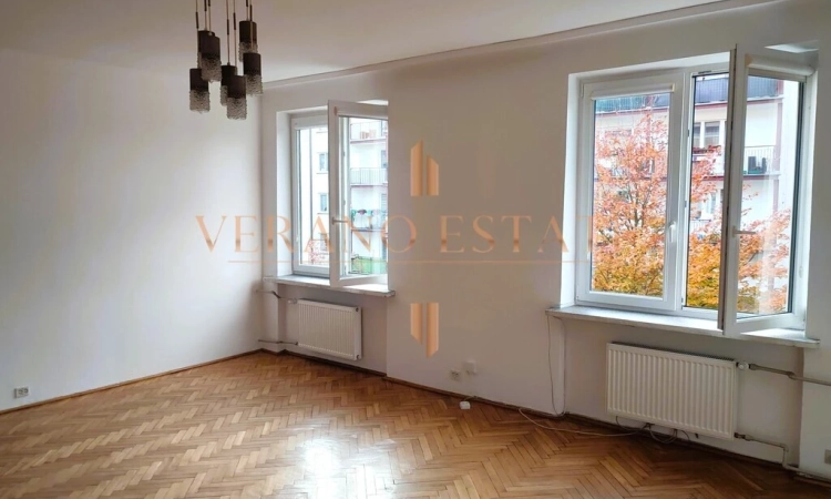 Sulejówek | 3 pokoje | 79 m² | do remontu | Zdjęcie główne