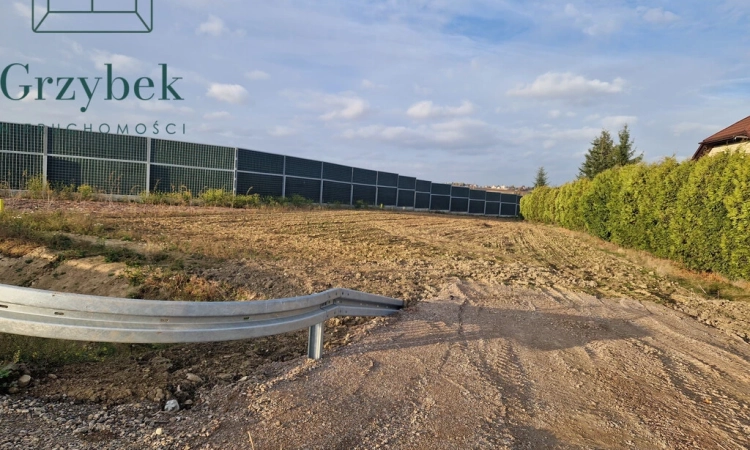 Działka rolna Miechów 9,36 ara przy drodze S7 | Zdjęcie główne