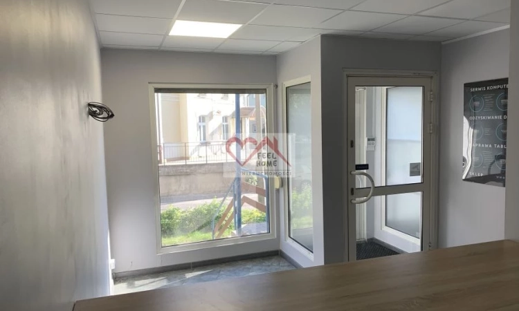 PAWILON HANDLOWO-USŁUGOWY UL. WARSZAWSKA,OLSZTYN | Zdjęcie główne