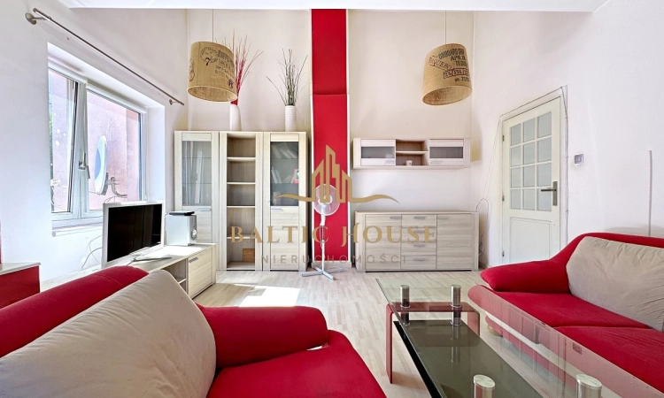 Dom Strzyża 7 pokoi 3 poziomy Ogród Taras Garaż | Zdjęcie główne