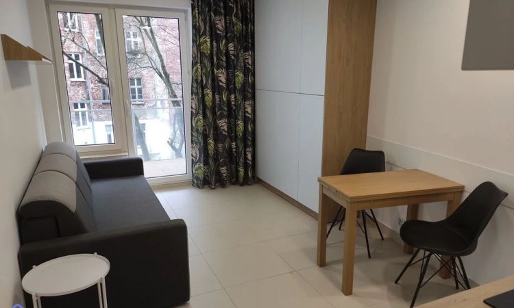 1pok, 19met, okolice Komuny Paryskiej BALKON/WINDA (Wrocław) | Zdjęcie główne