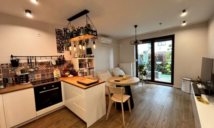 2pok, 44met, okolice Lotniska TARAS/OGRÓD/2016 (Wrocław) | Zdjęcie główne