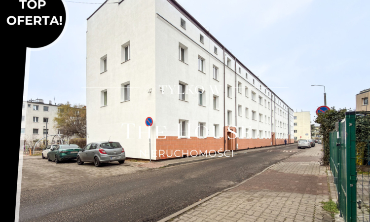 Kawalerka blisko morza i SKM | do remontu | garaż | Zdjęcie główne