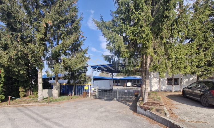 Kompleks produkcyjno -magazynowy. | Zdjęcie główne